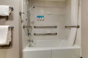 هتل Drury Inn & Suites Atlanta Marietta