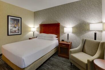 هتل Drury Inn & Suites Atlanta Marietta