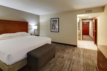 هتل Drury Inn & Suites Atlanta Marietta