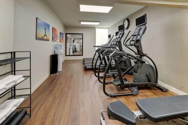 هتل Drury Inn & Suites Atlanta Marietta