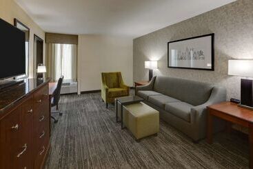 هتل Drury Inn & Suites Atlanta Marietta