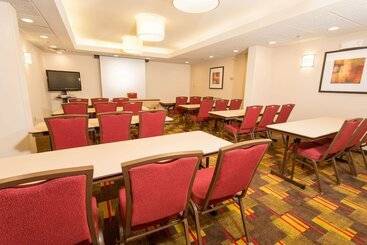 هتل Drury Inn & Suites Atlanta Marietta