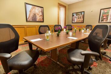 ホテル Drury Inn & Suites San Antonio Riverwalk