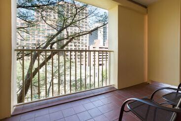 ホテル Drury Inn & Suites San Antonio Riverwalk