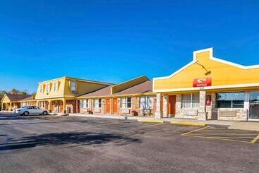 هتل Econo Lodge