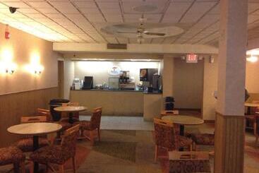 هتل Fairbridge Inn Express Buffalo Airport Williamsville