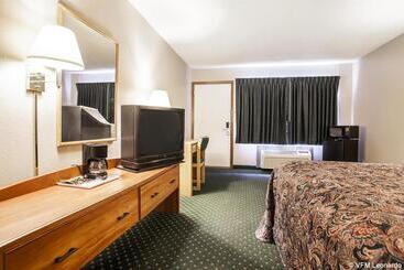 ホテル Rodeway Inn