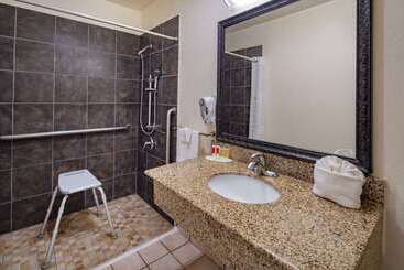 Super 8 By Wyndham San Diego Hotel Circle