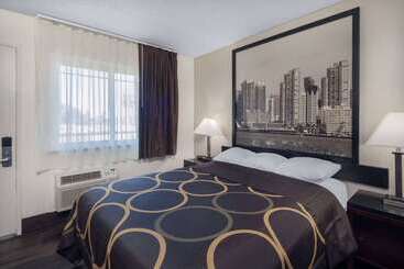 Super 8 By Wyndham San Diego Hotel Circle