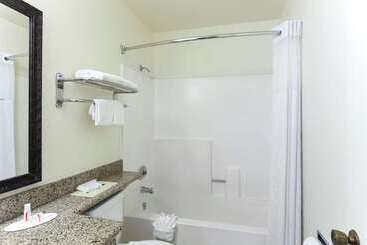 Super 8 By Wyndham San Diego Hotel Circle