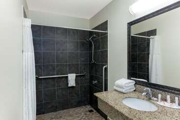 Super 8 By Wyndham San Diego Hotel Circle