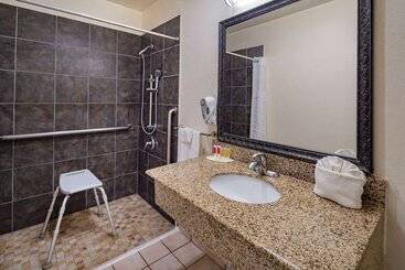 Super 8 By Wyndham San Diego Hotel Circle