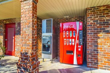 Surestay Hotel By Best Western Brunswick