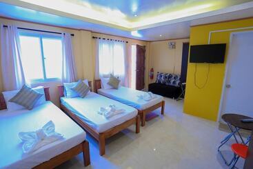 تختخواب و صبحانه Ichehan Lodge