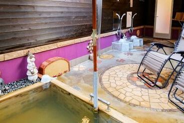 هتل Koshikano Onsen