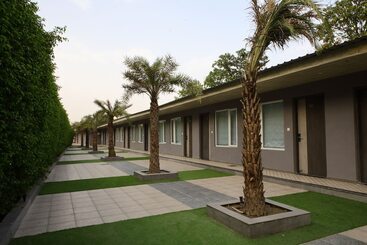هتل Kingston Resort