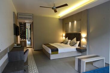 هتل Kingston Resort