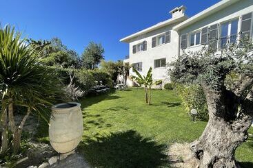 پانسیون Villa Louiserose