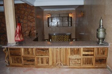 Riad Les Jardins Mabrouk