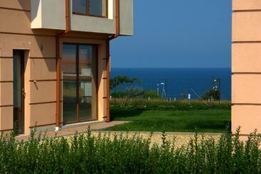 Seagarden Villa Resort