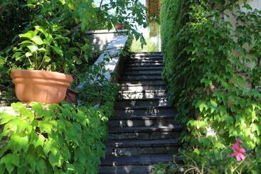 تختخواب و صبحانه Casale Santilli