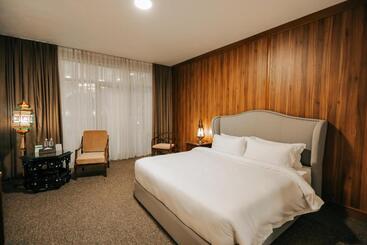 هتل Jannat Resort Osh