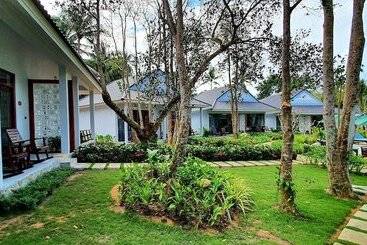 هتل Kingo Retreat Resort