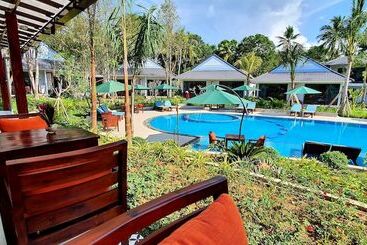هتل Kingo Retreat Resort