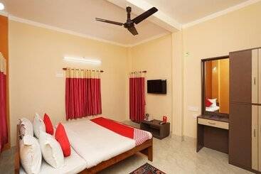 בית מלון כפרי Kristi Guest House, Shantiniketan