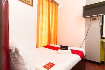 酒店 Reddoorz Near Robinsons North Tacloban