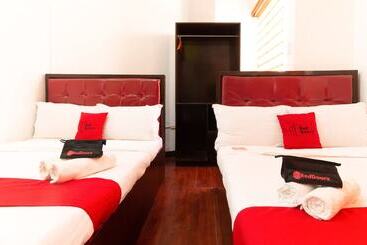 酒店 Reddoorz Near Robinsons North Tacloban