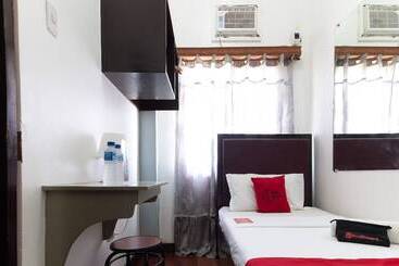 酒店 Reddoorz Near Robinsons North Tacloban