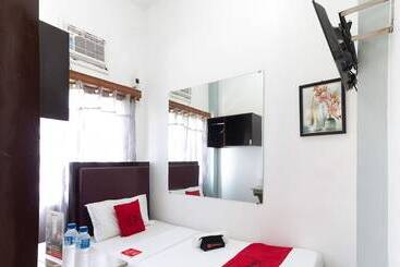 酒店 Reddoorz Near Robinsons North Tacloban