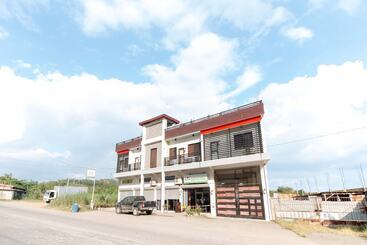 酒店 Reddoorz Near Robinsons North Tacloban