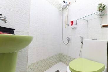 酒店 Reddoorz Near Robinsons North Tacloban