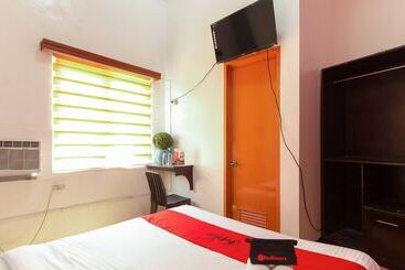酒店 Reddoorz Near Robinsons North Tacloban
