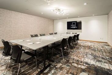 هتل Canvas Moncton, Tapestry Collection By Hilton