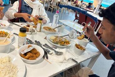 هتل Q One Plaza