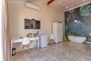 پانسیون Thyme Wellness Spa And Guesthouse