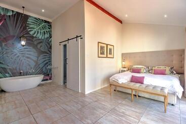 پانسیون Thyme Wellness Spa And Guesthouse