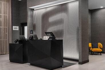 هتل Aloft Katy Mills
