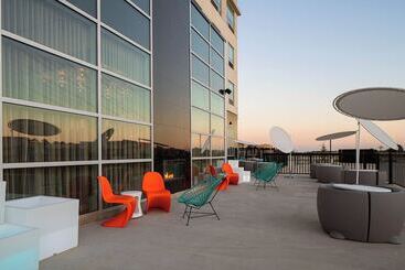 هتل Aloft Katy Mills