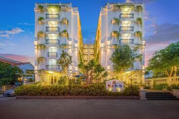 Hoi An Blue Sky Boutique Hotel & Spa
