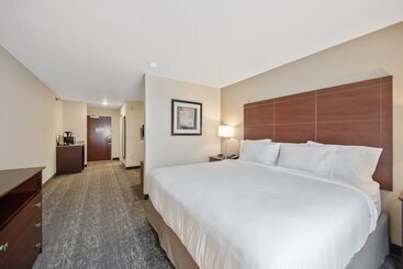 Cobblestone Hotel & Suites   Austin