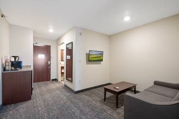 Cobblestone Hotel & Suites   Austin