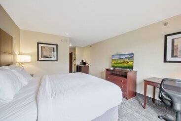 Cobblestone Hotel & Suites   Austin