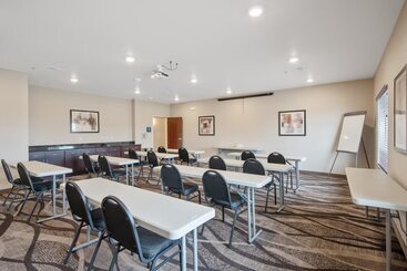 Cobblestone Hotel & Suites   Austin