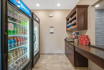 Cobblestone Hotel & Suites   Austin