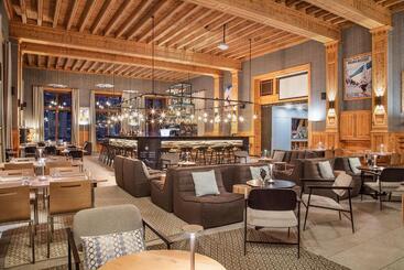 هتل Villars Lodge