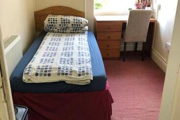 Fsc Rhyd Y Creuau Hostel